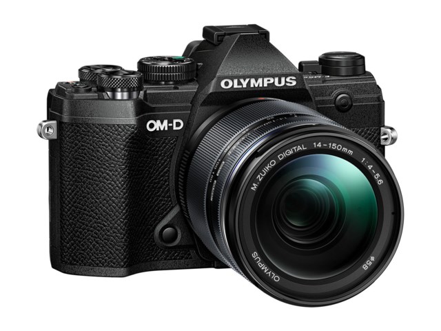 Olympus OM-D E-M5 Mark III svart + AF 14-150/4,0-5,6II ED Zuiko Digital svart