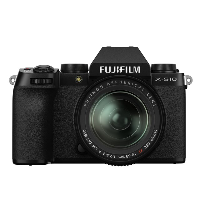 Fujifilm X-S10 + Fujinon XF 18-55mm f/2,8-4 R LM OIS svart